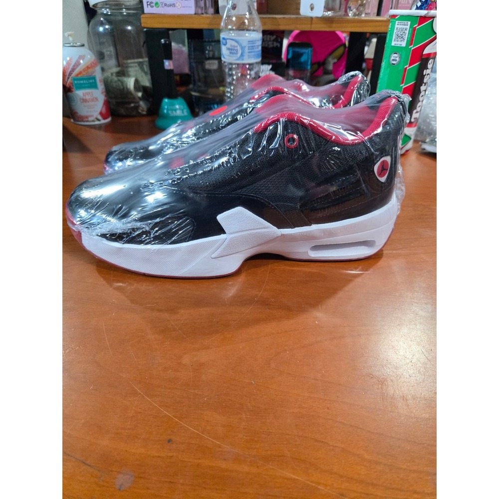 Jordan Max Aura 5 Black Red White Mens Basketball Shoes Low Top Sneakers